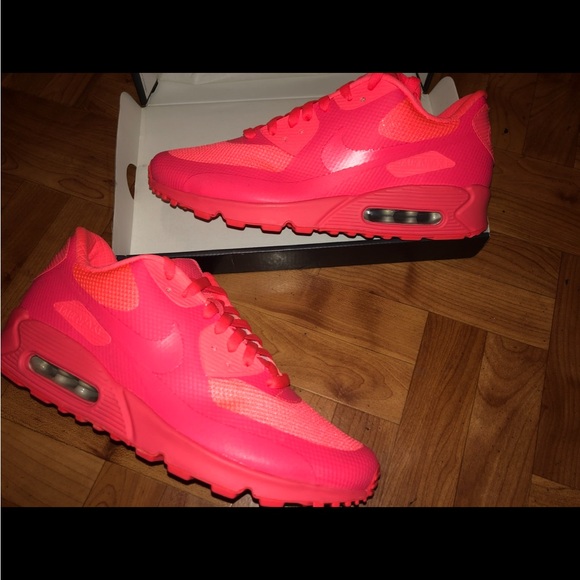 NIKE AIR MAX 1 HYPERFUSE NIKE ID LASER CRIMSON HYPERPUNCH - Picture 6 of 8